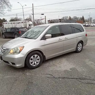 LOADED POWER SLIDING DOORS COMES FULLY CERTIFIED CALL JM FINE AUTO 4238 KINGSTON RD SCAR 6478644913