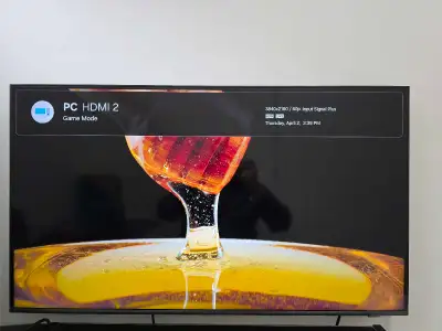 Samsung QN43Q60C 43" 4K Smart TV – Excellent Condition, View more