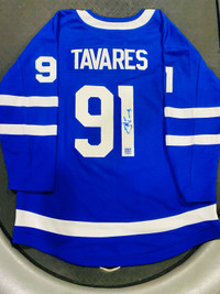 John Tavares Autographed Toronto Maple Leafs Youth L/XL Jersey