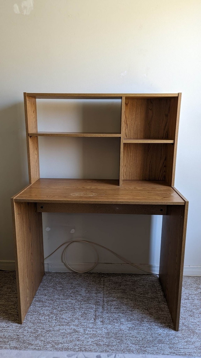 PENDING Computer Desk Desks Barrie Kijiji