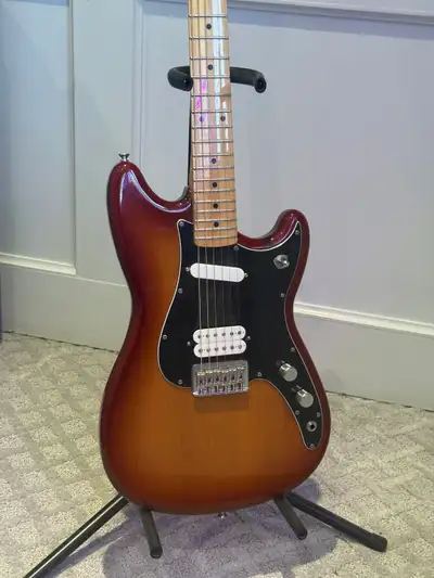 Fender Player Duosonic HS, View more