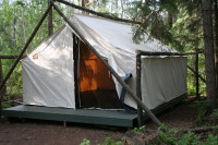 Grizzly Outdoors Wall tents LIQUIDATION