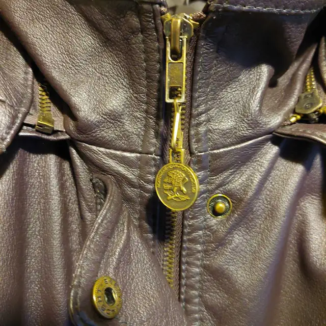 womens sequence leather winter coat Size 1864722634732546121