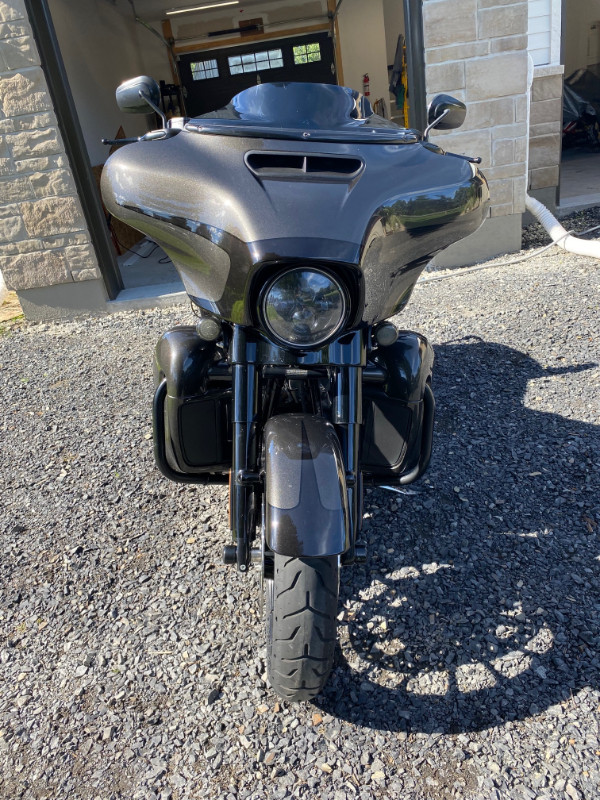 Harley Davidson FLHXS 2019 dans Utilitaires et de promenade  à Longueuil/Rive Sud - Image 3