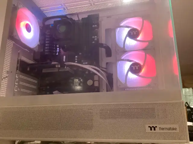 MSI Games desktop computer sell in Desktop Computers in Edmonton - Image 3
