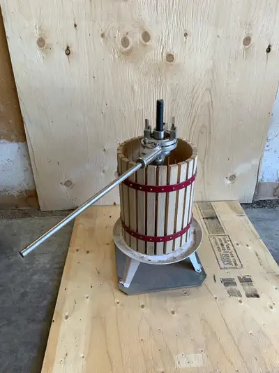 Manual fruit press, View more