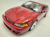 2003 Ford SVT Mustang Cobra Convertible Red 1:18 Diecast Rare