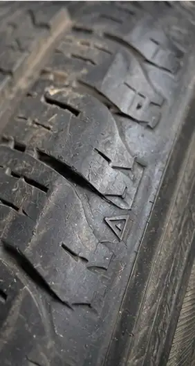 (All-season tire) set of 4 235/55R17 Firestone  in Tires & Rims in Mississauga / Peel Region - Image 4