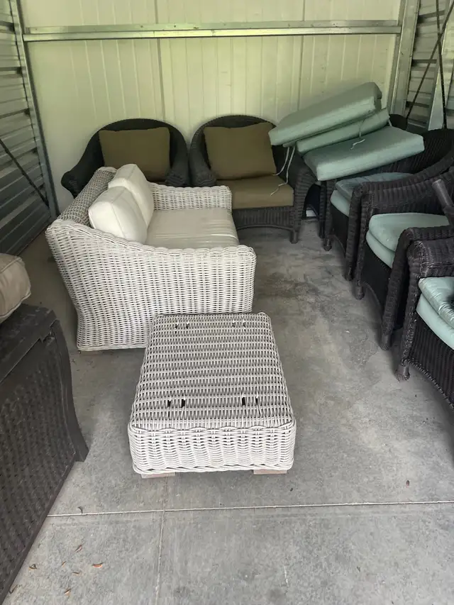 Restoration hardware outdoor patio furniture in Patio & Garden Furniture in City of Toronto - Image 4