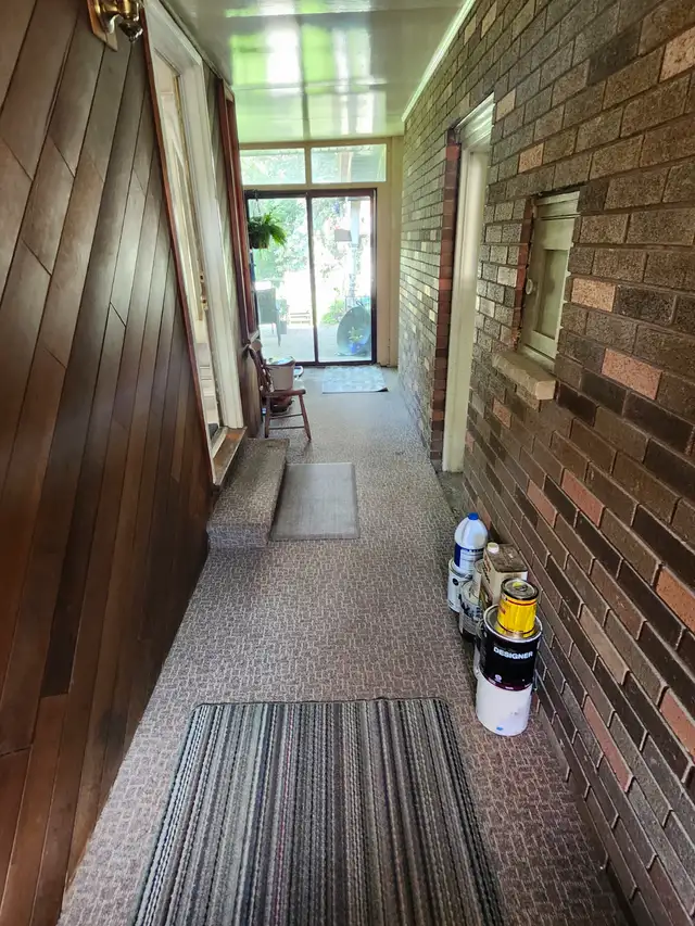 $750 Large Room for rent in gorgeous neighborhood ! in Room Rentals & Roommates in Peterborough - Image 8