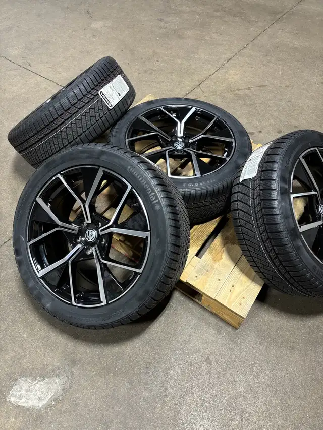 19” VW Tiguan winter tires and rims continental  in Tires & Rims in Markham / York Region - Image 2