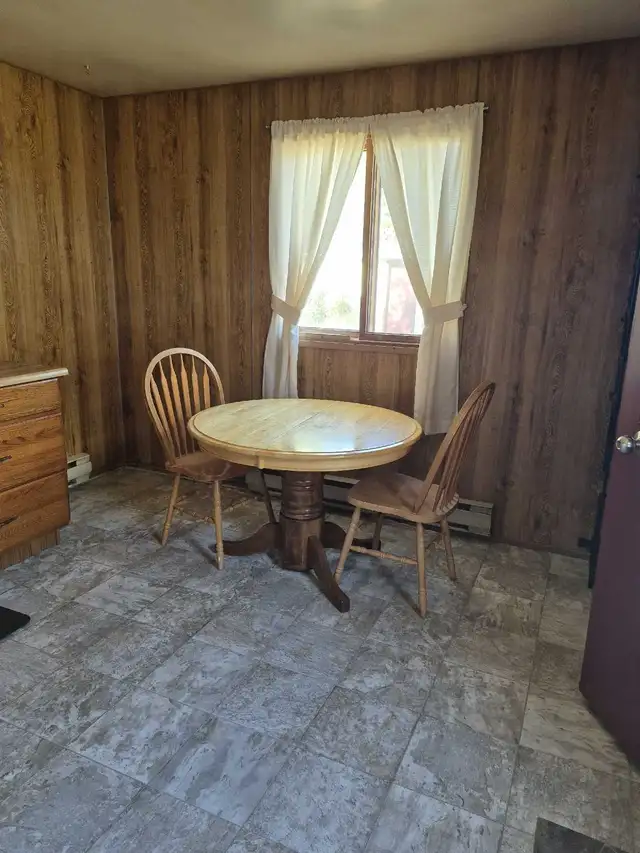 Single bedroom home in Houses for Sale in Saskatoon - Image 10