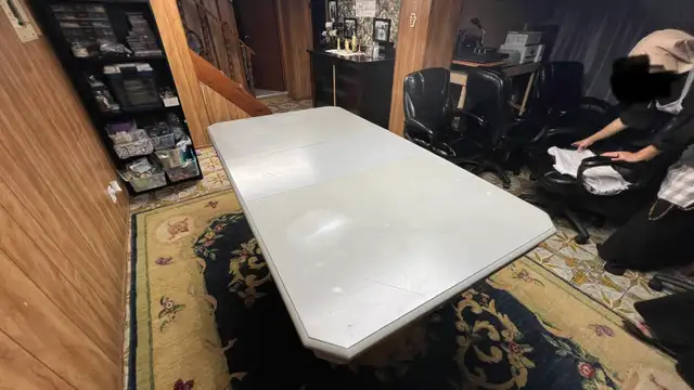 Board Game Dining Table (Extendable) in Other Tables in Hamilton - Image 4