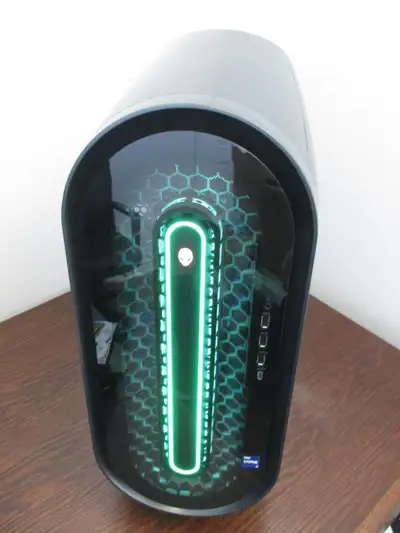 Alienware Aurora R13 Gaming Desktop i9-12900KF 32GB 1TBM2 750W, View more