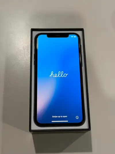 IPhone 11 Pro 256GB Selling it because I recently got a new phone through work. There are no issues...