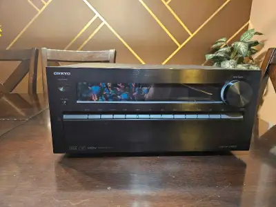 Onkyo TX-NR818 Reciever , View more