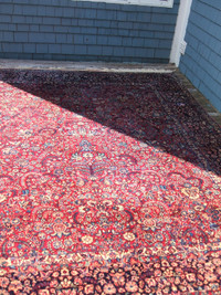 Handknotted Persian wool rug/vintage