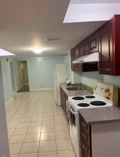 one bedroom basement available from 1st july
