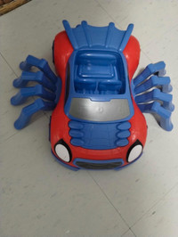 Red spiderman car