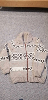Ladies knitted wool coat 