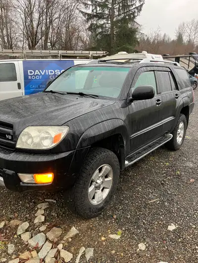 2004 4Runner 4x4 leather lots of new parts great condition no rot in frame. $16000obo trade for clas...