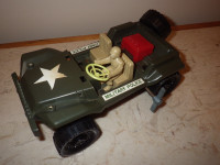 Toy Army Jeep Vehicle Military Police with hand crank
