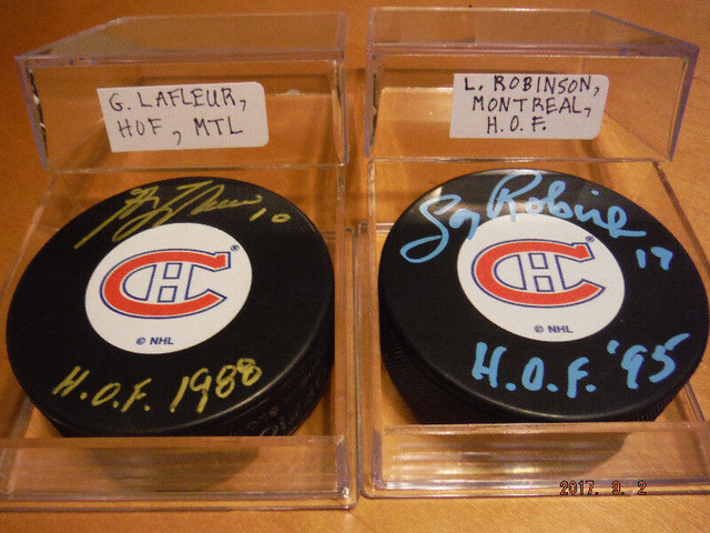 100 % AUTHENTIC AUTOGRAPHED NHL LEGENDS PUCKS FOR MAN CAVE !!!!! in Arts & Collectibles in Truro - Image 3