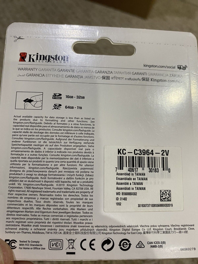 4 new in box 64-GB sdcards for $30 total  dans Appareils photo et caméras  à Ville de Montréal - Image 2