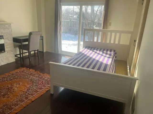 UPSTAIRS Furnished ROOM FOR RENT –FEMALE ONLY
