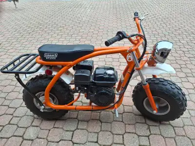 Stored in a garage. Very few hours. Like new.