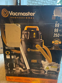 New Vacmaster Professional 8 Gallon  Hepa Filter Wet/Dry vacuum