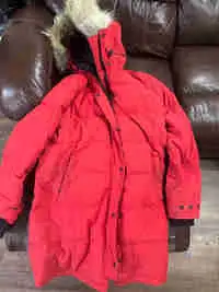Used, no holes. Does require dry cleaning.
