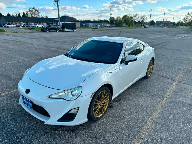 2013 Scion Fr-s Manual in Cars & Trucks in Brantford