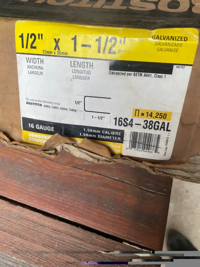 Sheathing staples64214271150082121