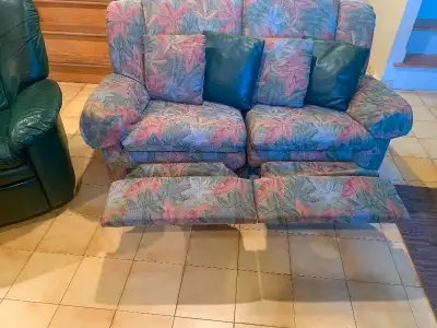Causeuse inclinable recliner love seat