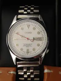 Seiko 5 Automatic Watch - moden/vintage