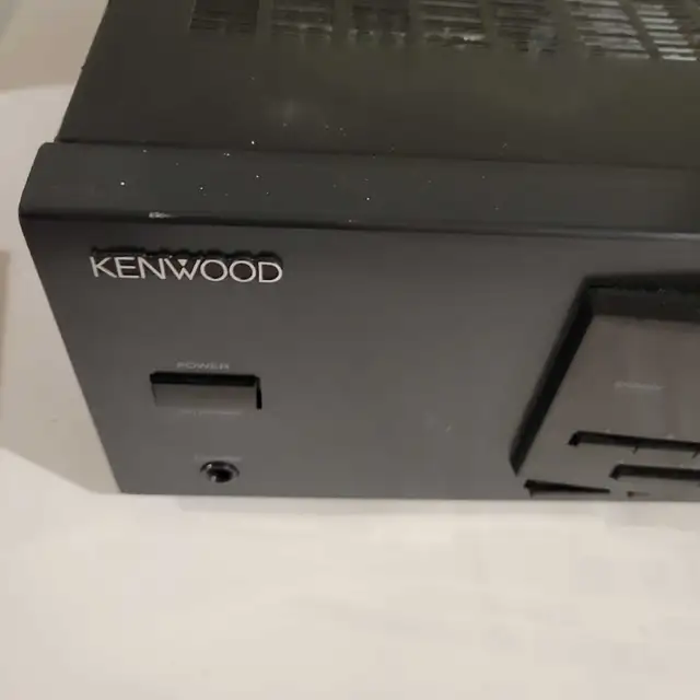 Kenwood AM-FM Stereo Receiver As Is in Stereo Systems & Home Theatre in Mississauga / Peel Region - Image 5