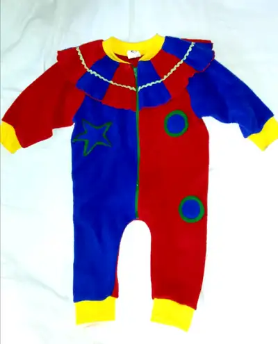 Unisex Toddler Size 3T Red & Blue Clown/Jester One-Piece Zip Up Fleece Pajamas. Great for Sleepwear,...