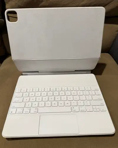  5th Gen 12.9 inch iPad Pro keyboard case , View more
