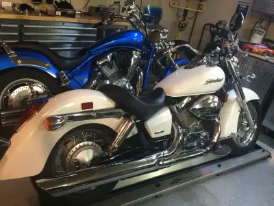 Motorcycle Dollie Drop Tail Cycle Glyder Plus $225 regular $525 Allows you to roll your bike onto it...