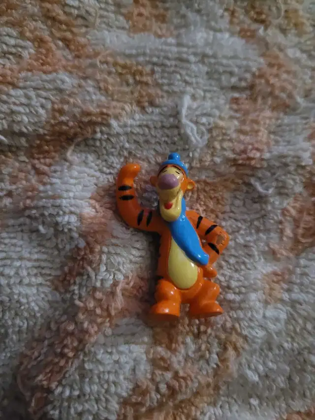 Zaini Disney Winnie the Pooh  Serie-2 2005  EXTRA KINDER