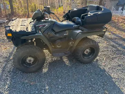 2010 Sportsman 500 has only 895km. Has steel rear bumper, two up seat and passenger footpegs. 3500lb...