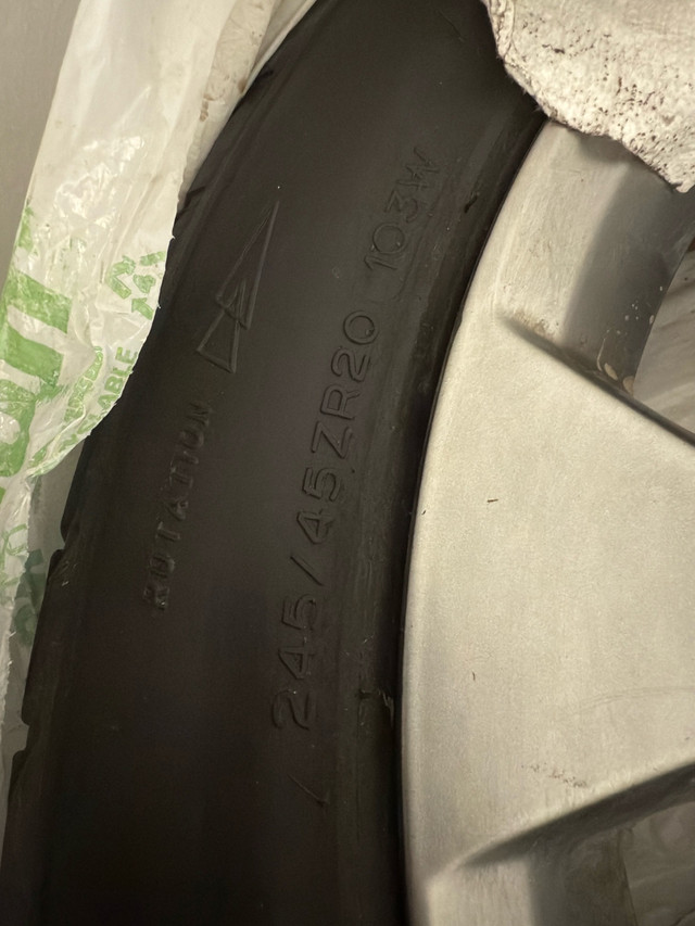 Chevy Camaro Rims and Tires in Tires & Rims in London - Image 3