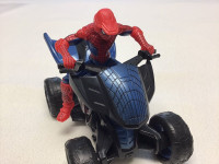 Figurine et VTT spider man