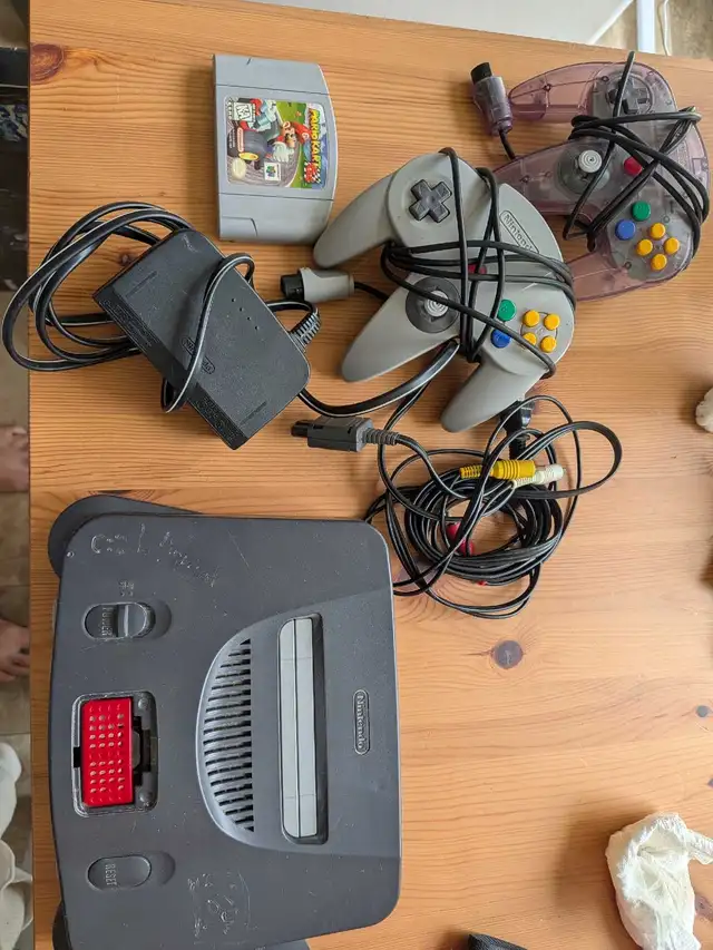 N64 Console + Mario Kart + 2 Controllers + Expansion Pack