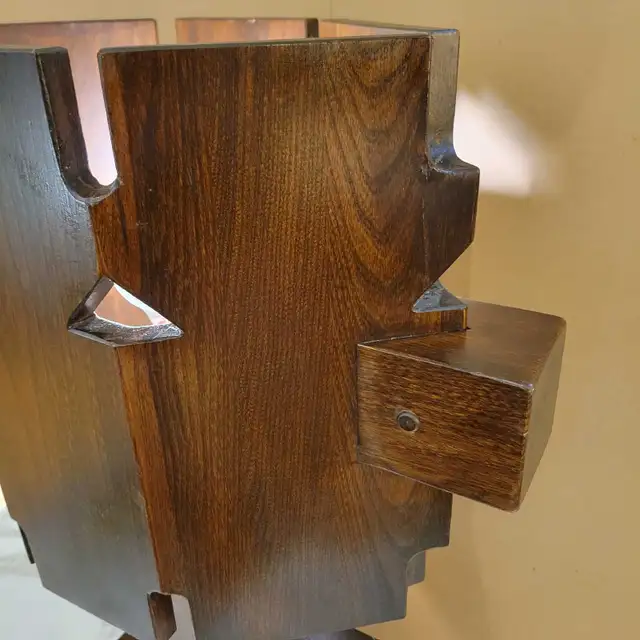 Vintage "Arthur Erickson" lamp in Arts & Collectibles in City of Toronto - Image 5