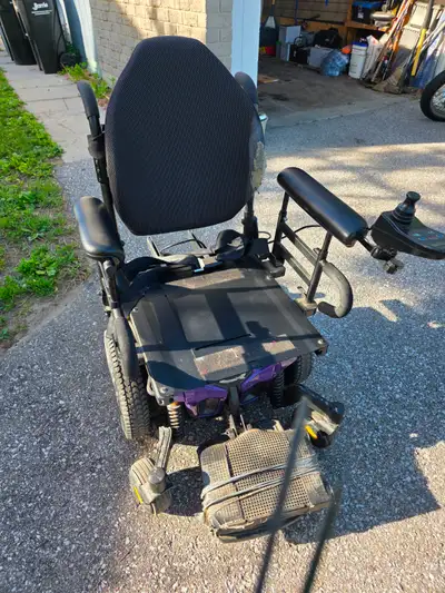 Quantum edge 3 wheelchair for parts or repair, View more
