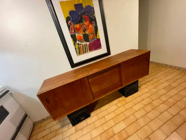 MASSIVE Mid-Century Modern Teak Sideboard in Dressers & Wardrobes in City of Toronto - Image 6