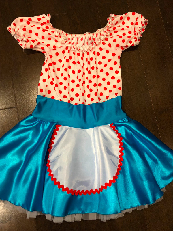 Raggedy Ann or Doll Costume - Child Sz L (Halloween or Dance) in Costumes in Edmonton - Image 3