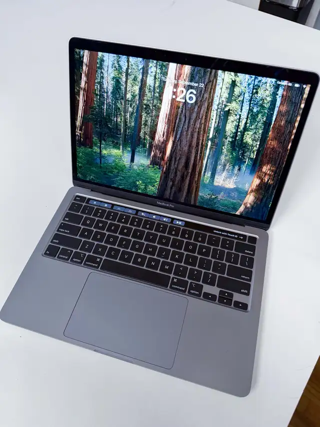 2020 MacBook Pro 13” | i5 | 16GB RAM | 512GB SSD